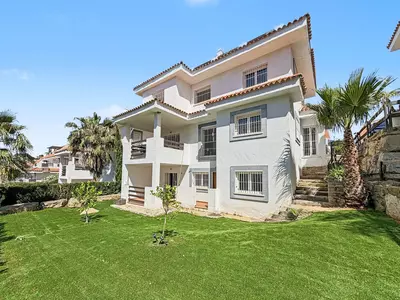 Detached Villa in Manilva