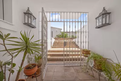 Detached Villa in Estepona