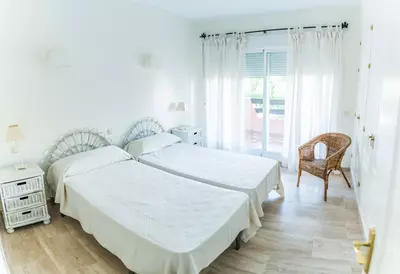 Middle Floor Apartment in Guadalmina Baja