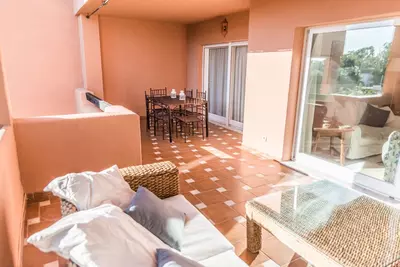 Middle Floor Apartment in Guadalmina Baja
