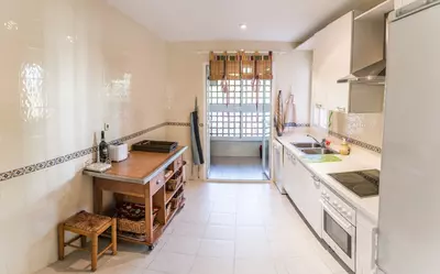 Middle Floor Apartment in Guadalmina Baja