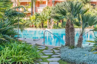 Middle Floor Apartment in Guadalmina Baja