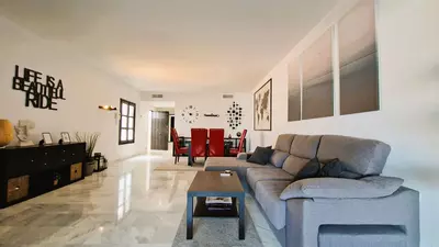 Top Floor Apartment in Puerto Banús