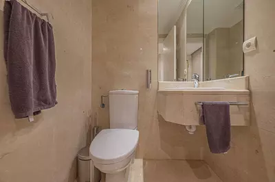 Middle Floor Apartment in Nueva Andalucía