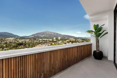 Penthouse in Nueva Andalucía