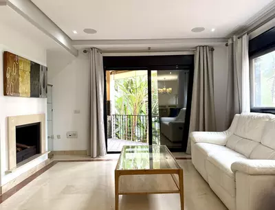 Middle Floor Apartment in Puerto Banús