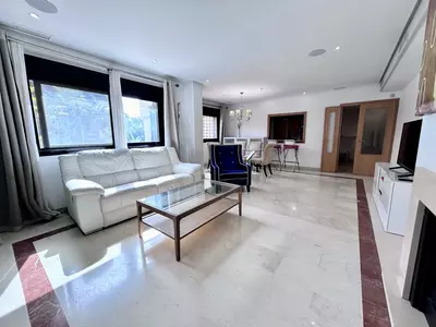 Middle Floor Apartment in Puerto Banús
