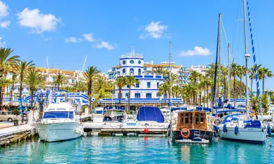 Ground Floor Apartment in Estepona