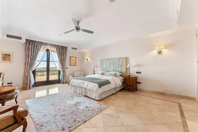 Detached Villa in Estepona