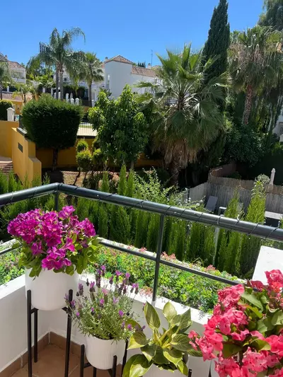 Top Floor Apartment in Nueva Andalucía
