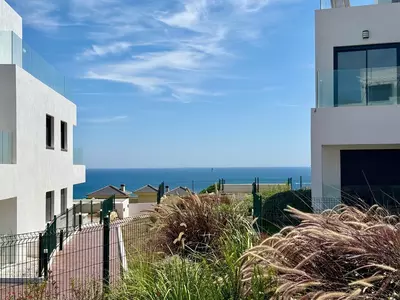 Ground Floor Apartment in Casares Playa