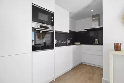 Middle Floor Apartment in Casares