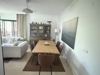 Middle Floor Apartment in Elviria