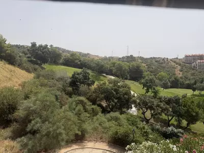 Middle Floor Apartment in Elviria