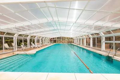 Middle Floor Apartment in Nueva Andalucía