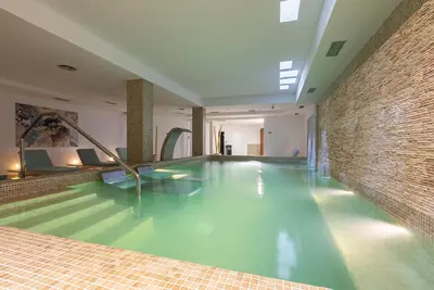 Middle Floor Apartment in Nueva Andalucía