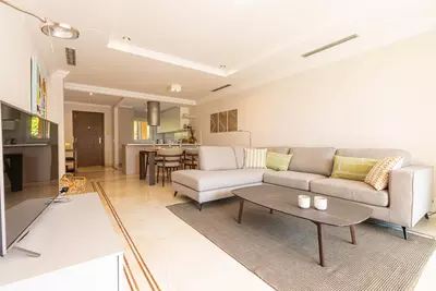Middle Floor Apartment in Nueva Andalucía
