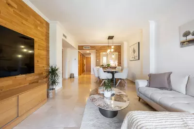 Middle Floor Apartment in Benahavís