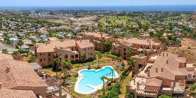 Middle Floor Apartment in Benahavís