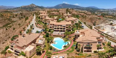 Middle Floor Apartment in Benahavís