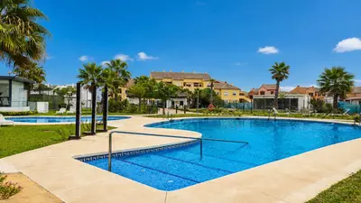 Middle Floor Apartment in Manilva