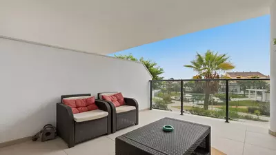 Middle Floor Apartment in Manilva