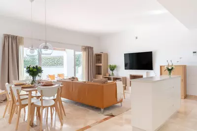 Ground Floor Apartment in El Paraiso