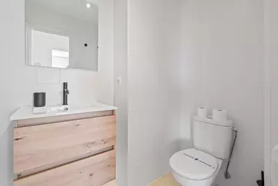 Middle Floor Apartment in Estepona