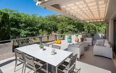Ground Floor Apartment in Benahavís