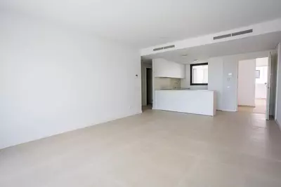 Middle Floor Apartment in Estepona