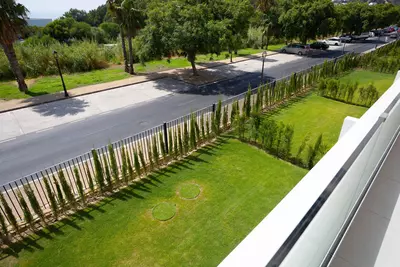 Middle Floor Apartment in Estepona