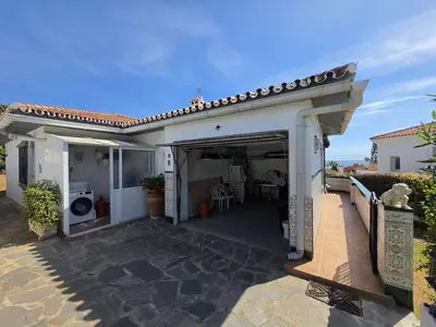 Detached Villa in Estepona