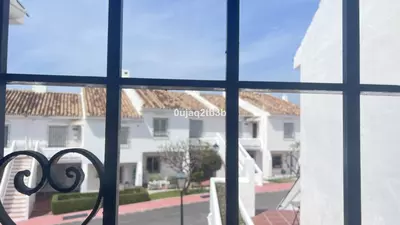 Duplex in Nueva Andalucía