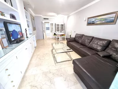 Middle Floor Apartment in Puerto Banús