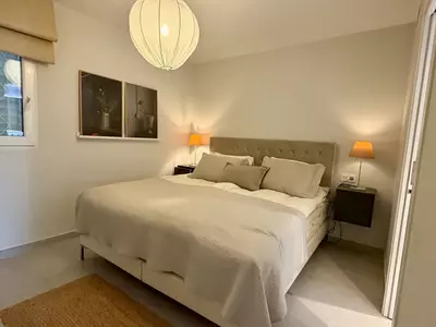 Top Floor Apartment in Nueva Andalucía