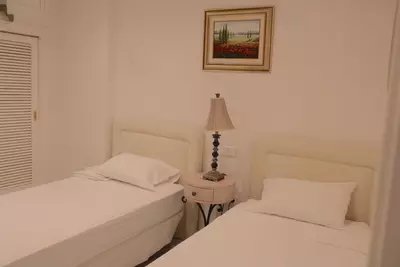 Middle Floor Apartment in Marbella