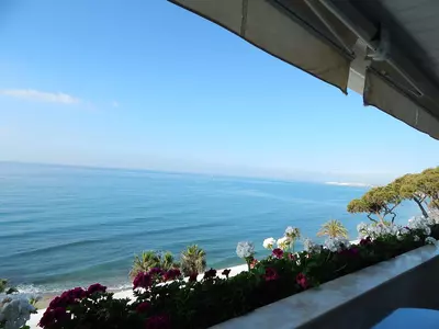 Middle Floor Apartment in Marbella