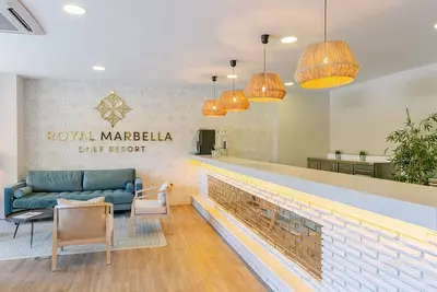 Middle Floor Apartment in Benahavís