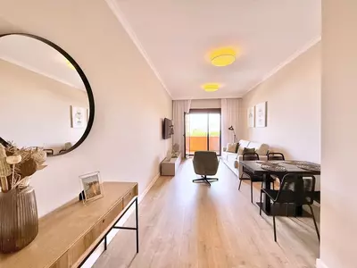 Middle Floor Apartment in Benahavís