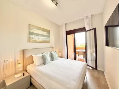 Middle Floor Apartment in Benahavís
