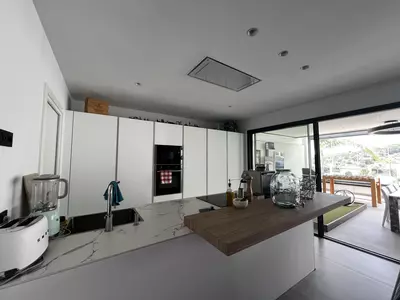 Middle Floor Apartment in Estepona