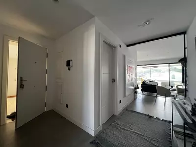 Middle Floor Apartment in Estepona