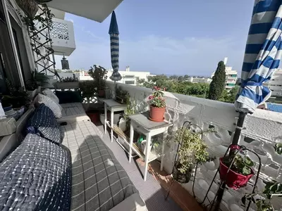 Middle Floor Apartment in Estepona