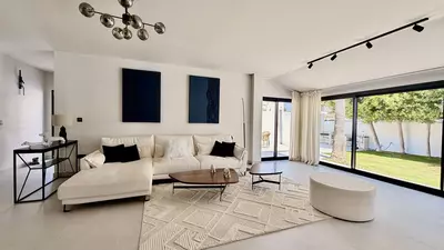 Detached Villa in Nueva Andalucía