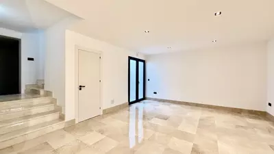 Detached Villa in Nueva Andalucía