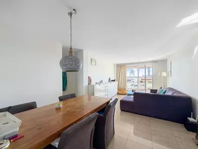 Middle Floor Apartment in Manilva