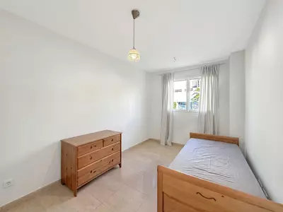 Middle Floor Apartment in Manilva