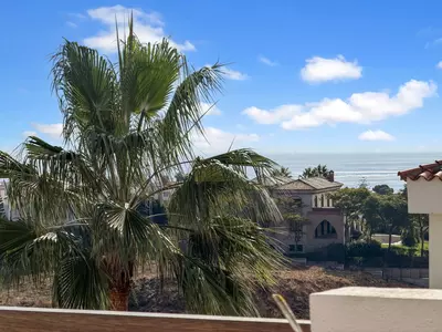 Middle Floor Apartment in Manilva