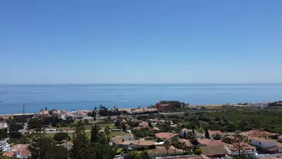 Middle Floor Apartment in Manilva