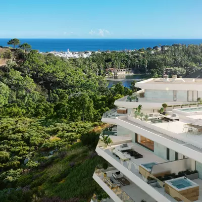 Middle Floor Apartment in Estepona